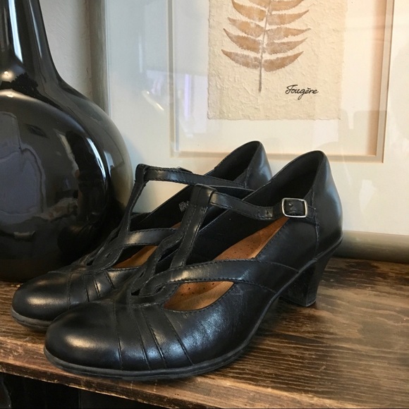 rockport mary jane pumps